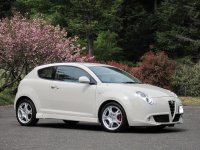 TEZZO side skirts equipped with air duct for MiTo