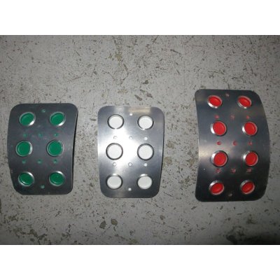 Photo2: TEZZO Non-slip pedal mat (3 pieces) for Alfa Romeo 147