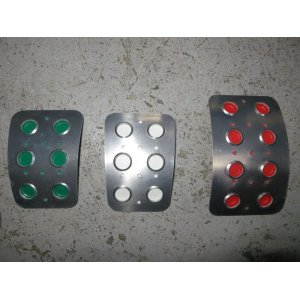 Photo: TEZZO Non-slip pedal mat (3 pieces) for Alfa Romeo Giulietta