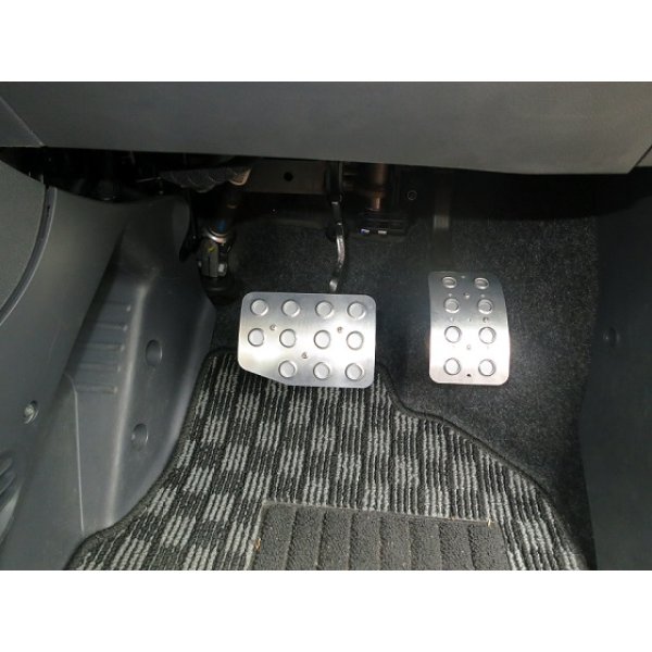 Photo2: TEZZO Non-slip pedal mat (2 pieces) for FIAT PANDA 4x4 (2)