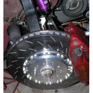 Photo: TEZZO PFC floating disc brake specialized for racing (for Alfa Romeo GT3.2)