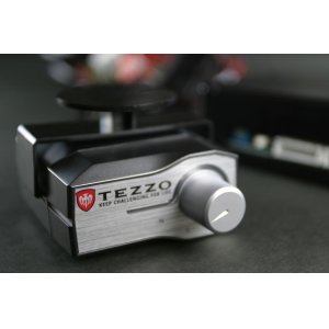 Photo: TEZZO Throttle controller for Abarth695 Tributo Ferrari