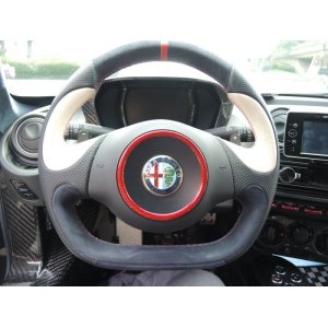 Photo: TEZZO STYLE carbon steering for Alfa Romeo 4C