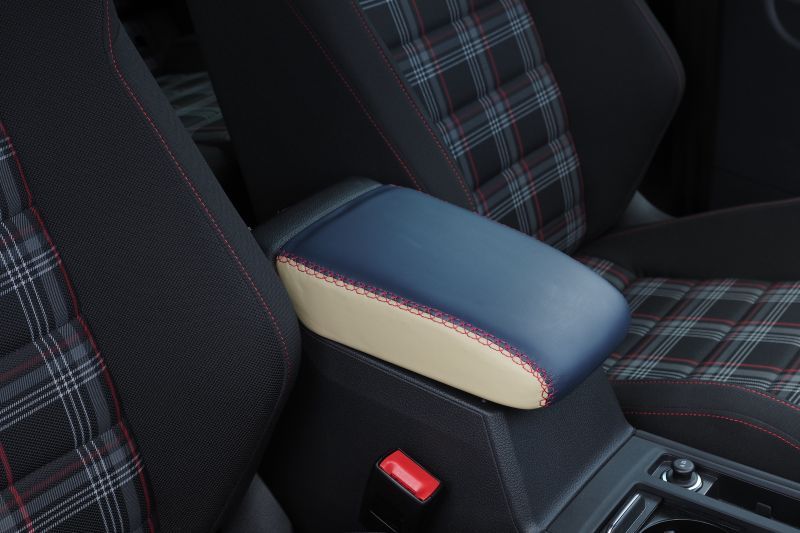 Photo1: Vallelunga armrest made from real leather for Golf VII GTI (15.01.31 update） (1)